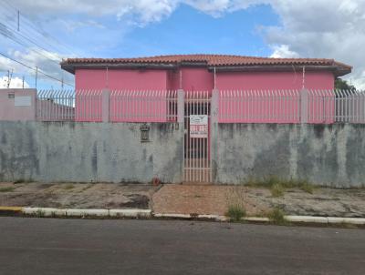 Casa para Locao, em Cceres, bairro So Miguel, 4 dormitrios, 2 banheiros, 2 sutes, 1 vaga