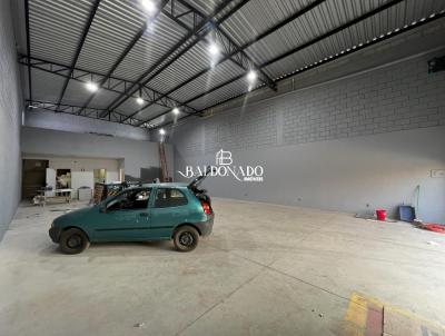 Salo Comercial para Locao, em Extrema, bairro CENTRO, 2 banheiros, 4 vagas