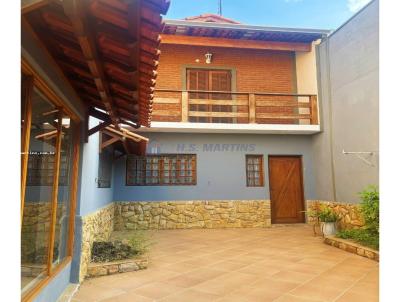 Sobrado para Venda, em Po, bairro Calmon Viana, 4 dormitrios, 3 banheiros, 1 sute, 5 vagas