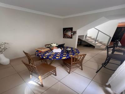 Casa Geminada para Venda, em Santana do Paraso, bairro Cidade Nova, 3 dormitrios, 2 banheiros, 1 sute, 1 vaga