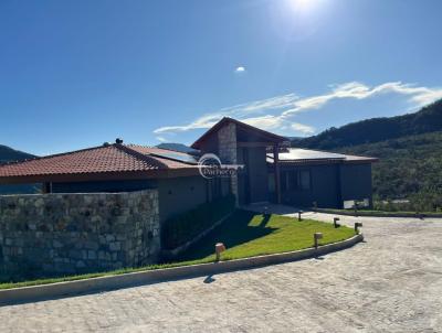 Casa para Venda, em Palmeiras, bairro Vale Do Capo, 5 dormitrios, 6 banheiros, 5 sutes