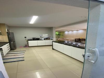 Casa para Venda, em Camaari, bairro Busca Vida (abrantes), 4 dormitrios, 4 banheiros, 1 sute, 3 vagas