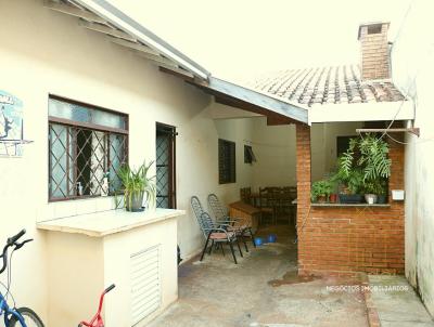 Casa para Venda, em Assis, bairro Parque Das Flores, 2 dormitrios, 2 banheiros, 1 sute, 1 vaga