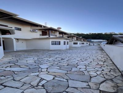 Casa para Venda, em So Sebastio, bairro Pontal da Cruz, 2 dormitrios, 1 banheiro, 2 sutes, 1 vaga