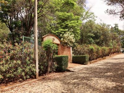 Stio para Venda, em Vespasiano, bairro Jardim Encantado, 4 dormitrios, 4 banheiros, 1 sute, 4 vagas