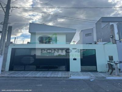 Sobrado para Venda, em Suzano, bairro Jardim Quaresmeira, 3 dormitórios, 1 banheiro, 4 vagas