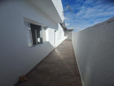 Casa para Locação, em Mogi das Cruzes, bairro Vila Jundiaí, 2 dormitórios, 1 banheiro, 1 suíte, 1 vaga