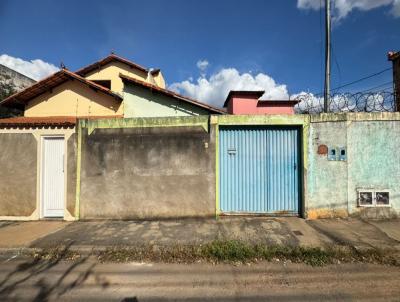 Casa para Venda, em Montes Claros, bairro Alto So Joo, 2 dormitrios, 1 banheiro, 3 vagas