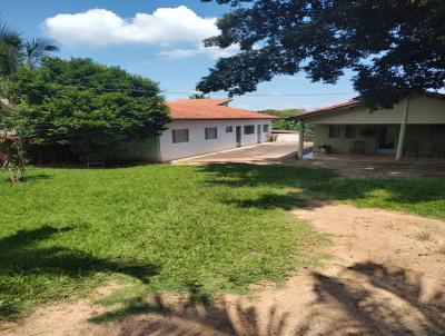 Chcara para Venda, em Salto, bairro Laguna, 3 dormitrios, 2 banheiros, 4 vagas