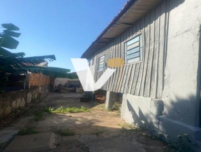 Casa para Locao, em Presidente Prudente, bairro Vila Verinha, 3 dormitrios, 1 banheiro, 1 vaga