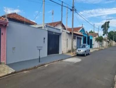 Casa para Locação, em São Carlos, bairro Vila Costa do Sol, 2 dormitórios, 1 banheiro, 3 vagas