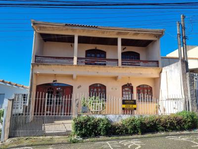 Casa para Venda, em Ponta Grossa, bairro Neves, 3 dormitórios, 4 banheiros, 1 suíte, 2 vagas