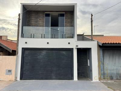Sobrado para Venda, em Assis, bairro Vila Nova Flornea, 3 dormitrios, 1 banheiro, 2 vagas