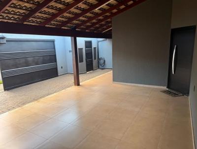 Casa para Venda, em Uberlndia, bairro Granada, 3 dormitrios, 2 banheiros, 1 sute, 2 vagas