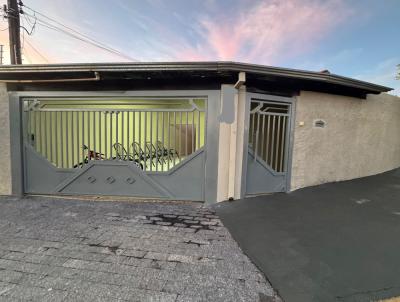 Casa para Venda, em Lins, bairro COHAB Cris, 3 dormitrios, 2 banheiros, 1 sute, 2 vagas