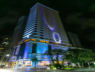 Apartamento para Venda, em Itapema, bairro Meia Praia, 3 dormitórios, 3 banheiros, 3 suítes, 3 vagas