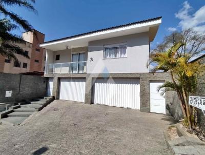 Casa para Locao, em Poos de Caldas, bairro Jardim Quisisana, 5 dormitrios, 5 banheiros, 2 sutes, 3 vagas