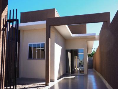 Casa para Venda, em Campo Mouro, bairro Jardim Aeroporto, 3 dormitrios, 1 banheiro, 1 sute, 1 vaga