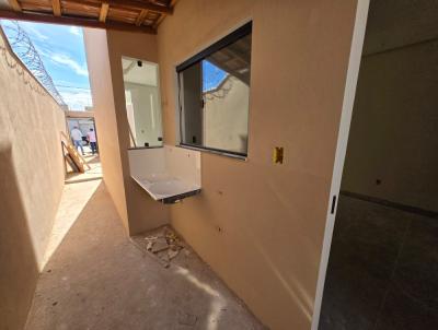 Casa para Venda, em Montes Claros, bairro Jardim Primavera, 2 dormitórios, 1 banheiro, 1 vaga
