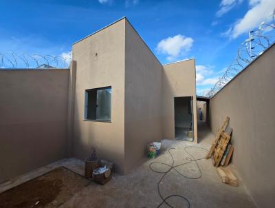 Casa para Venda, em Montes Claros, bairro Jardim Primavera, 2 dormitórios, 1 banheiro, 1 vaga
