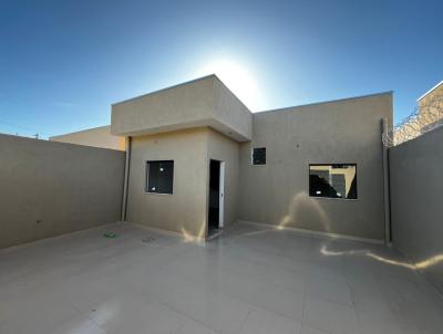 Casa para Venda, em Montes Claros, bairro Jardim Olímpico, 2 dormitórios, 1 banheiro, 1 vaga