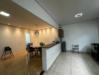 Casa para Venda, em Manaus, bairro Adrianpolis, 8 banheiros, 2 sutes