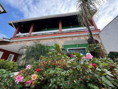 Casa Alto Padrão para Venda, em Peruíbe, bairro Balneario Stella Maris, 4 dormitórios, 1 banheiro, 1 suíte, 6 vagas