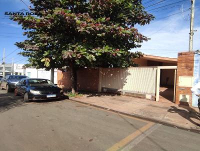 Casa para Venda, em Santo Antnio da Platina, bairro CENTRO, 3 dormitrios, 4 banheiros, 1 sute