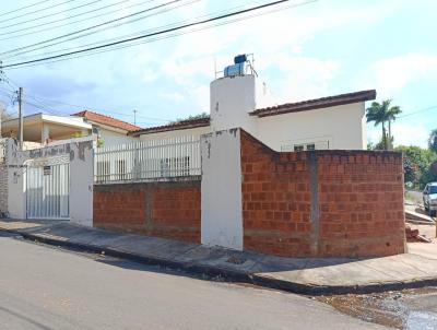 Casa para Locao, em Presidente Venceslau, bairro Vila Santa Paula, 3 dormitrios, 1 banheiro, 1 vaga