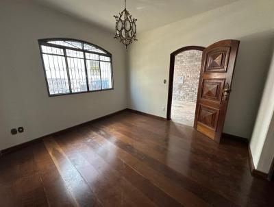 Casa para Locao, em Itajub, bairro Centro, 4 dormitrios, 2 banheiros, 3 sutes, 1 vaga