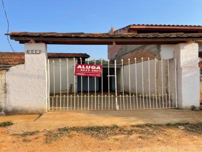 Casa para Locao, em Bragana Paulista, bairro Curitibanos, 2 dormitrios, 1 banheiro, 2 vagas