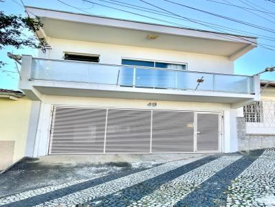 Casa para Venda, em Bragana Paulista, bairro Santa Terezinha, 3 dormitrios, 1 banheiro, 1 sute, 2 vagas