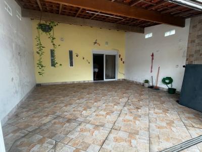 Casa para Venda, em Itanham, bairro Nossa Senhora do Sion, 2 dormitrios, 1 banheiro, 2 vagas
