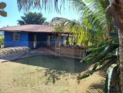 Casa para Venda, em Mogi das Cruzes, bairro Parque das Varinhas, 2 dormitrios, 2 banheiros, 1 sute