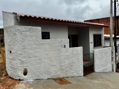 Casa para Locao, em Taquarituba, bairro Centro, 1 dormitrio, 1 banheiro