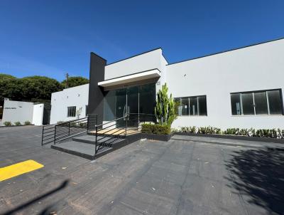 Comercial para Venda, em Presidente Venceslau, bairro Cidade Jardim, 3 banheiros