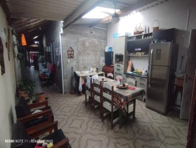 Casa para Venda, em Itanham, bairro Jardim Osis, 2 dormitrios, 2 banheiros, 1 vaga