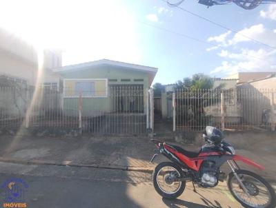 Casa para Venda, em Alfenas, bairro Jardim S�o Carlos, 3 dormit�rios, 1 banheiro, 2 vagas