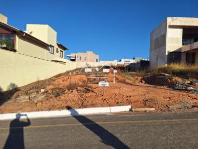 Lote para Venda, em Oliveira, bairro Condom�nio Villa Rica