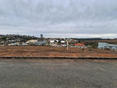 Lote para Venda, em Oliveira, bairro Condom�nio Villa Rica