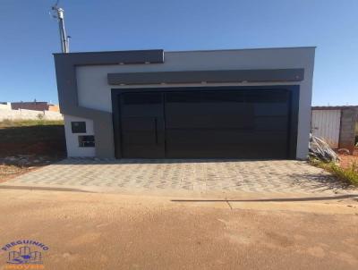 Casa para Venda, em Alfenas, bairro Residencial J�lio Alves III, 3 dormit�rios, 2 banheiros, 1 su�te, 2 vagas