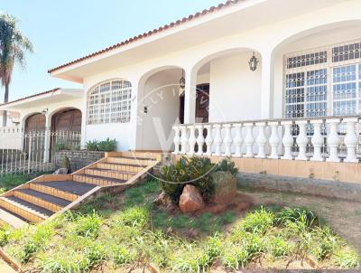 Casa para Venda, em Presidente Prudente, bairro Vila Boa Vista, 4 dormit�rios, 4 banheiros, 2 su�tes, 2 vagas