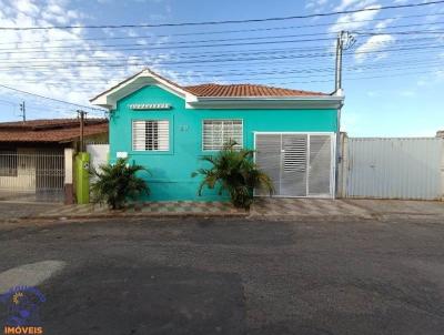 Casa para Venda, em Alfenas, bairro Esta��o, 3 dormit�rios, 2 banheiros, 1 vaga