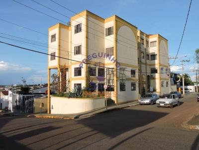 Apartamento para Venda, em Alfenas, bairro Loteamento Siqueira, 2 dormit�rios, 2 banheiros, 1 su�te, 1 vaga