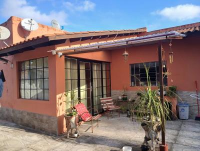 Casa para Venda, em Santana do Livramento, bairro CENTRO, 3 dormit�rios, 1 banheiro, 2 vagas