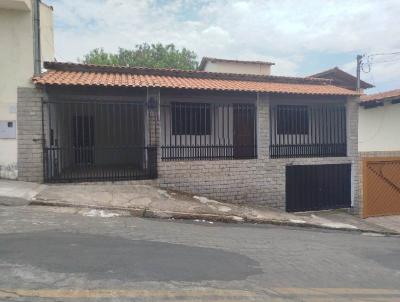 Casa para Venda, em Alfenas, bairro Centro, 3 dormit�rios, 2 banheiros, 1 su�te, 1 vaga