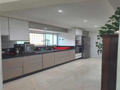 Casa / Sobrado para Venda, em S�o Paulo, bairro Cidade Sat�lite Santa B�rbara, 5 dormit�rios, 2 banheiros, 2 su�tes, 3 vagas