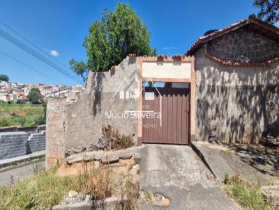 Casa para Venda, em Oliveira, bairro S�o Geraldo, 4 dormit�rios, 1 banheiro, 1 su�te, 2 vagas