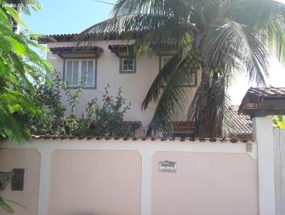 Casa para Venda, em Maric�, bairro Barra de Marica, 4 dormit�rios, 2 banheiros, 2 vagas