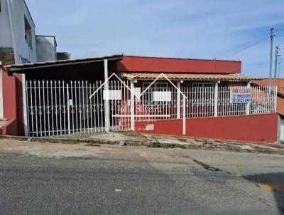 Casa para Venda, em Oliveira, bairro Segredo, 3 dormit�rios, 1 banheiro, 2 vagas